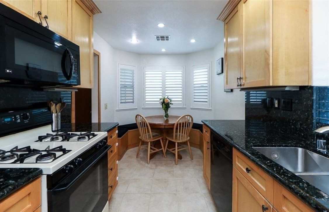 7408 Belpine Pl - Photo 4 of 14