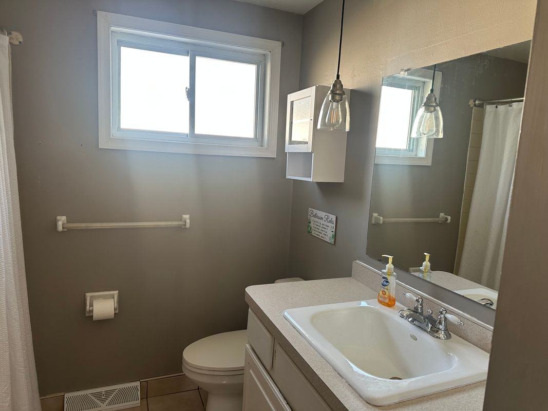 45 Lemans Dr - Photo 2 of 5