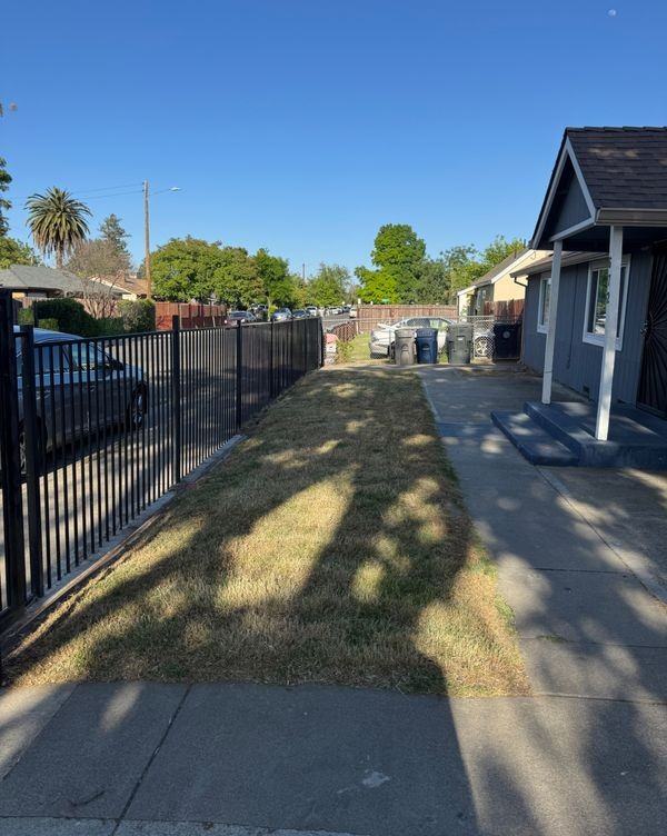 672 Las Palmas Ave - Photo 2 of 16