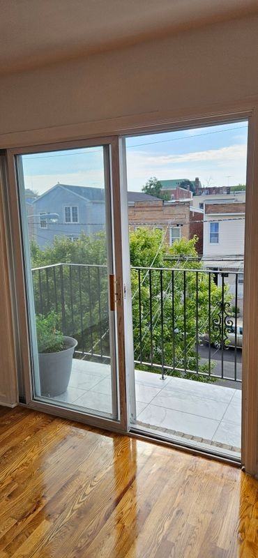 655 4th St - Photo 3 of 12