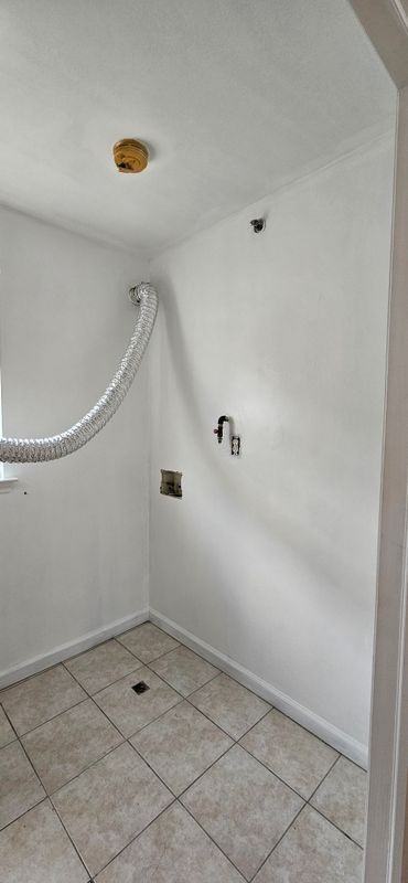 655 4th St - Photo 7 of 12