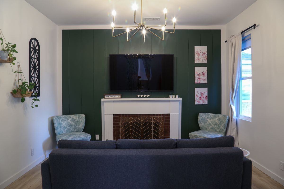 1058 S 10th St - Photo 5 of 9