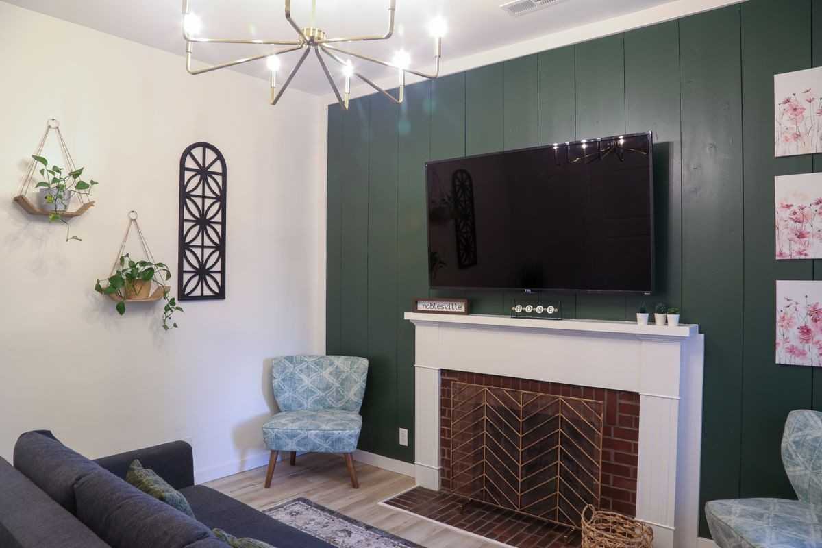 1058 S 10th St - Photo 6 of 9