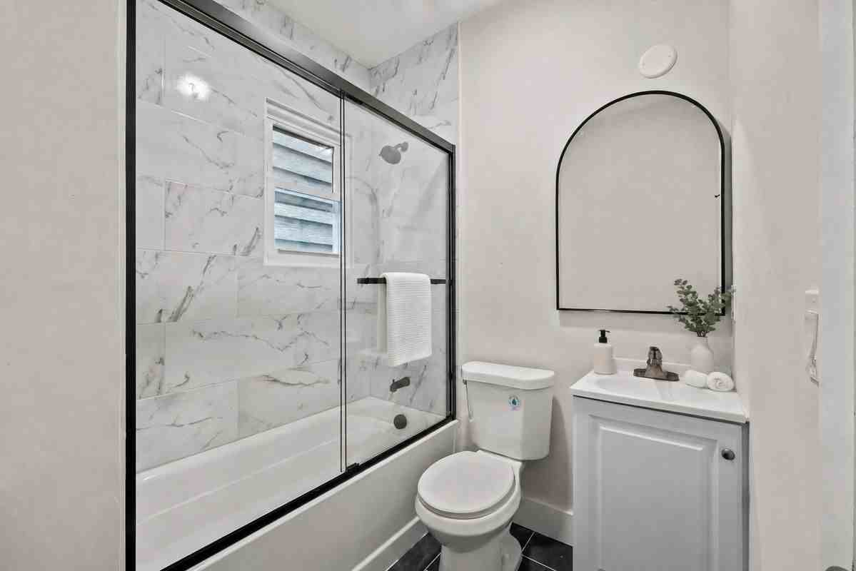 28 Riverside Pl ##1 - Photo 5 of 25