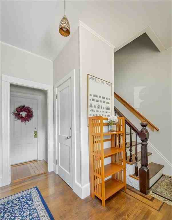 329 Glenwood Ave - Photo 3 of 18