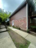 featured image of 225 Edgemoor Rd