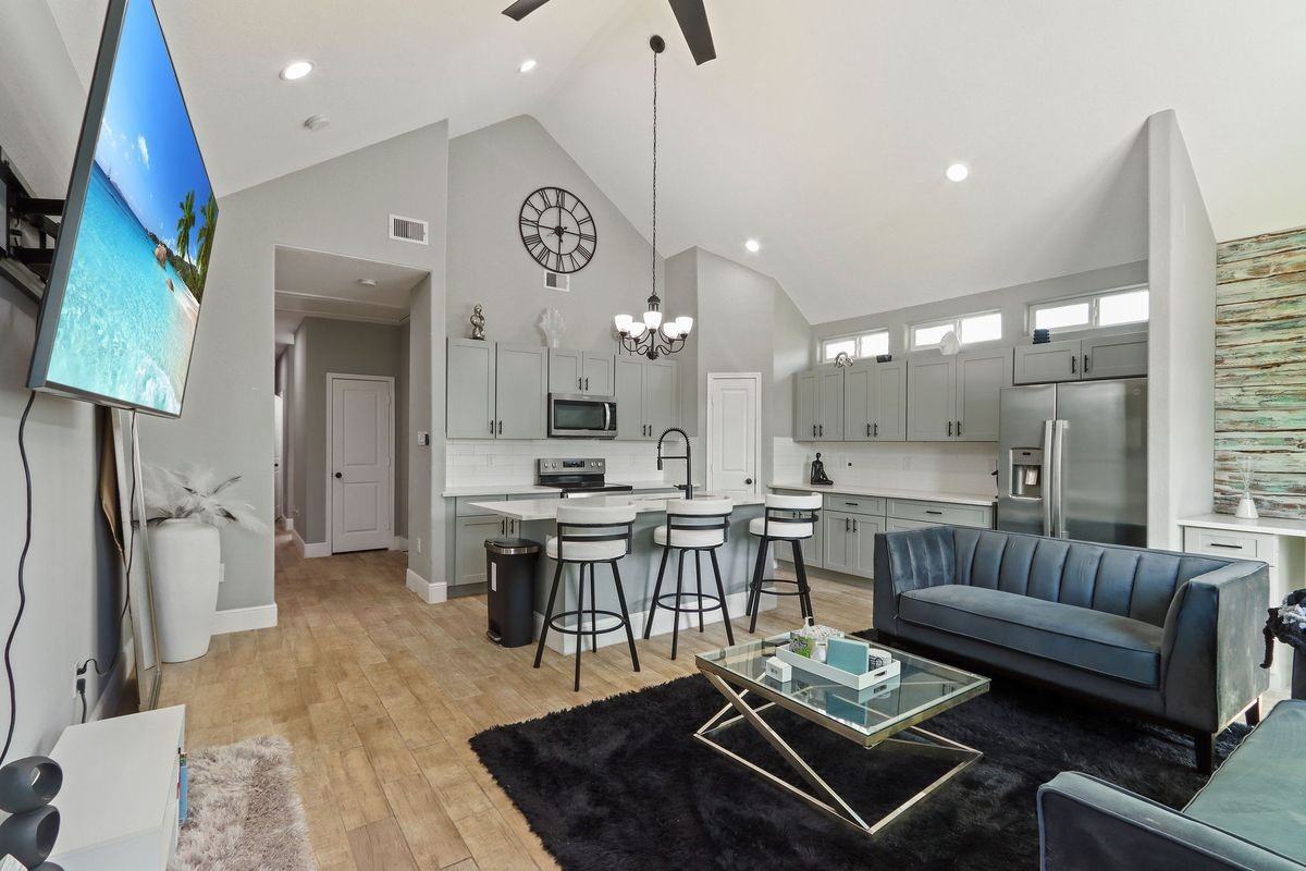 5607 Bacher St ##B - Photo 6 of 20