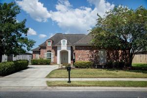featured image of 14241 Jamestown Blvd
