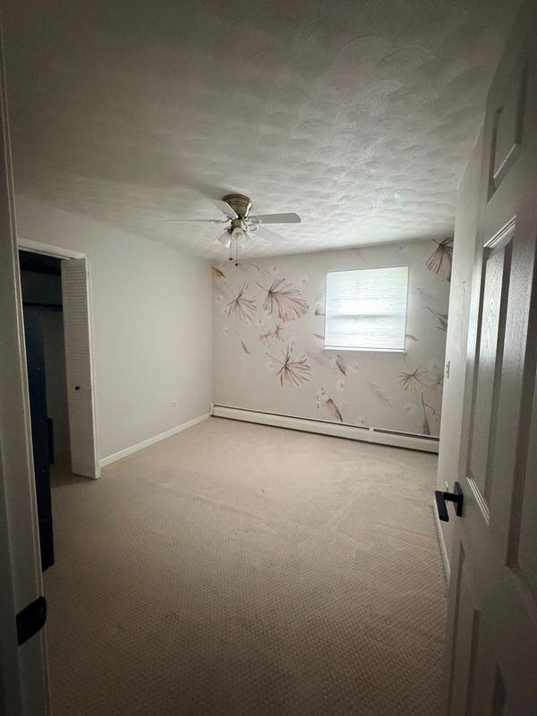 201 S Long St - Photo 5 of 11