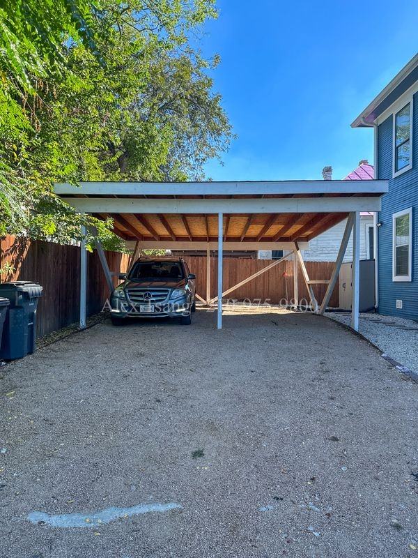 802 Montana St - Photo 3 of 16