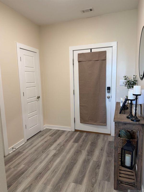 12850 Silverbell Ave - Photo 3 of 15