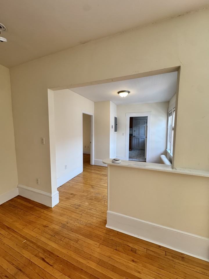 Ellsworth Ave #32 - Photo 6 of 15