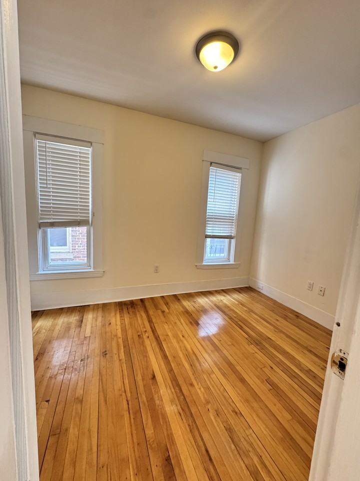 Ellsworth Ave #32 - Photo 7 of 15