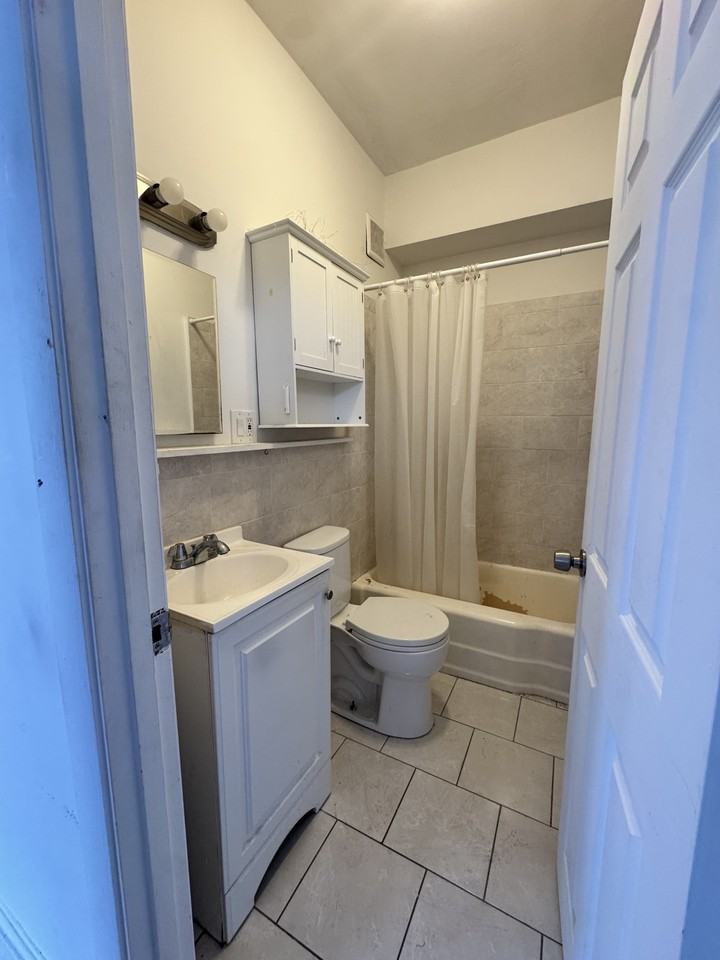Ellsworth Ave #43 - Photo 5 of 8