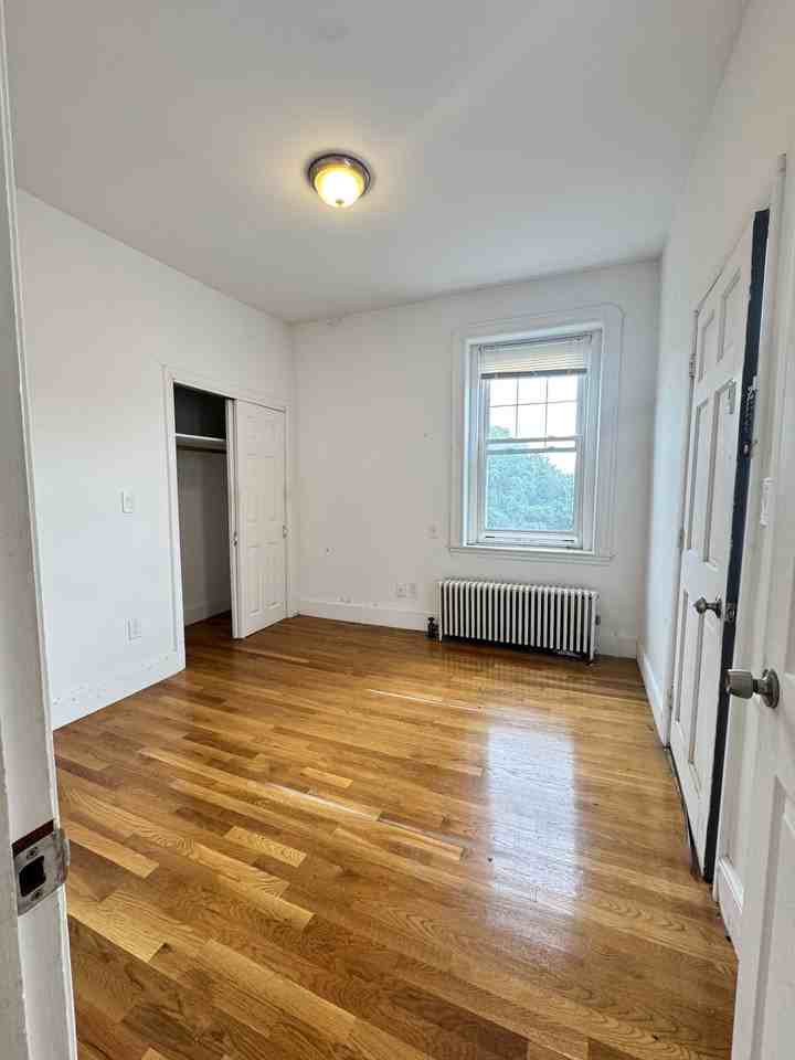 Ellsworth Ave #43 - Photo 6 of 8