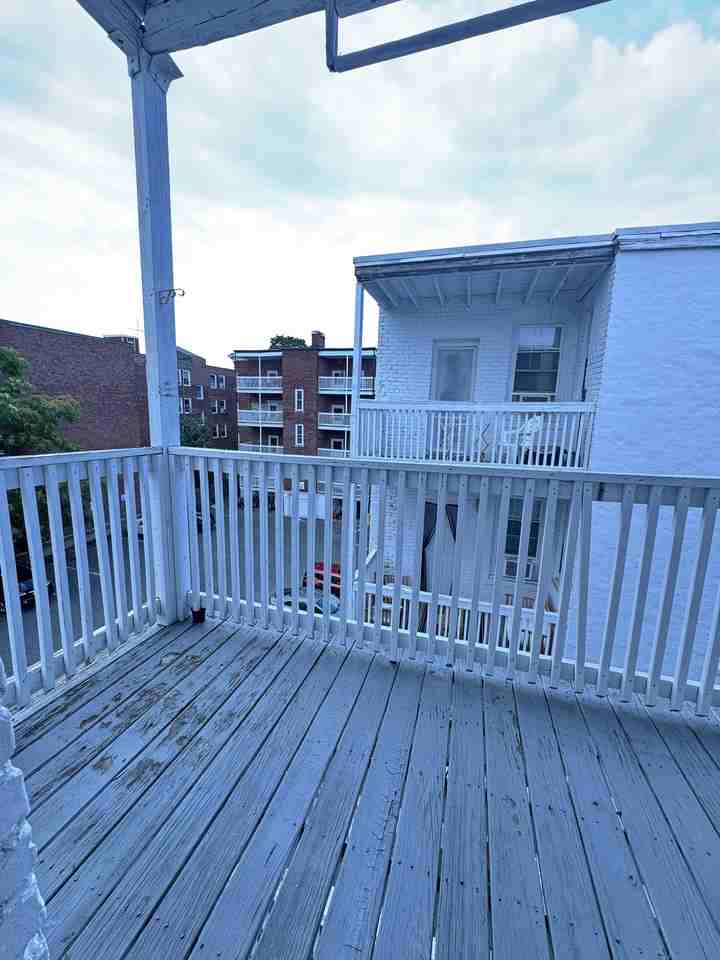 Ellsworth Ave #43 - Photo 7 of 8