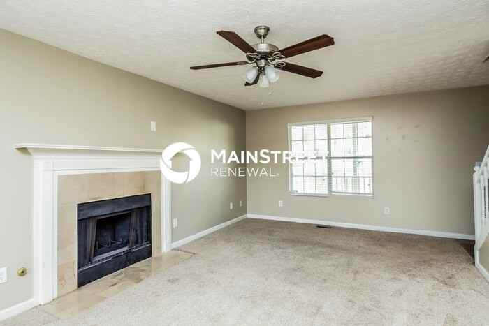 200 Princeton Way - Photo 3 of 15