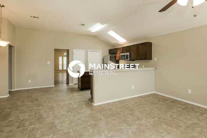 1524 Powder Horn Ln - Photo 3 of 16