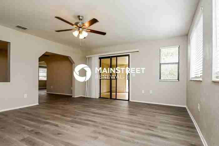 6093 Myrtlewood Rd - Photo 3 of 16