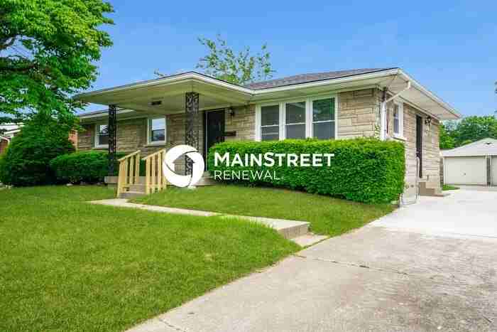 2309 Burrell Dr - Photo 4 of 17