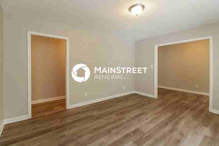 4300 Marchwood Dr - Photo 5 of 16