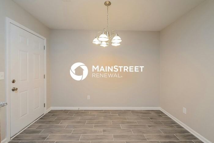 414 Gossett St - Photo 5 of 16