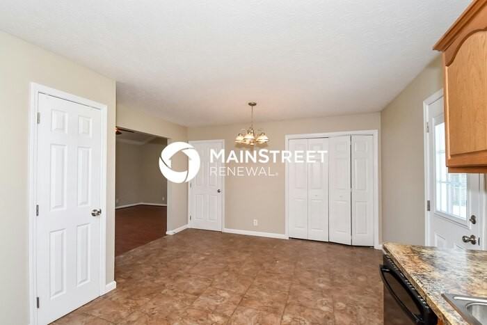 173 Fern Way - Photo 6 of 17