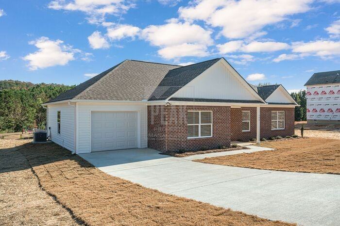 700 Woodland Cir - Photo 3 of 42