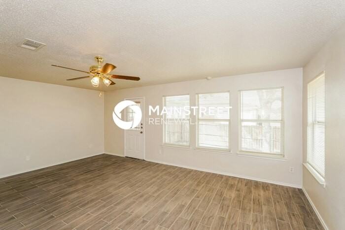 605 Snapdragon Ln - Photo 4 of 16