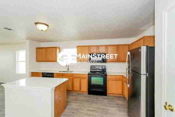 605 Snapdragon Ln - Photo 7 of 16