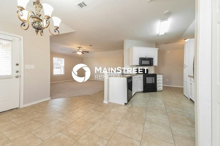 312 Timbercreek Ct - Photo 7 of 16