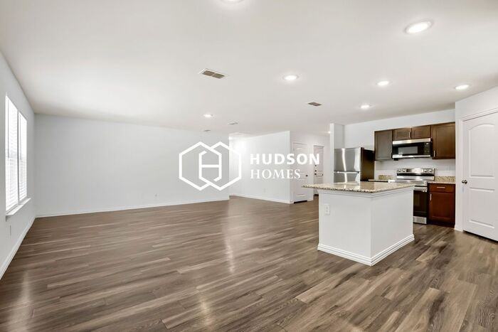114 Nob Hill Rd - Photo 3 of 14
