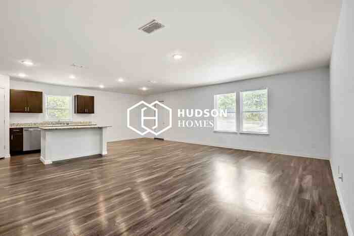 114 Nob Hill Rd - Photo 4 of 14