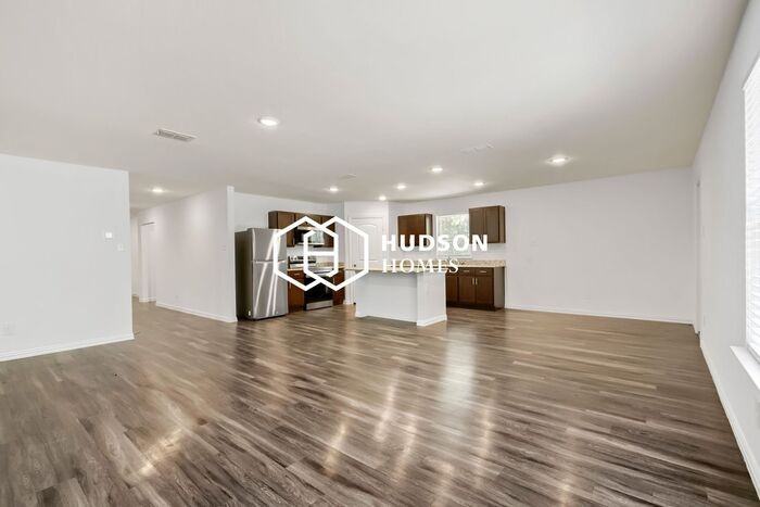 114 Nob Hill Rd - Photo 5 of 14