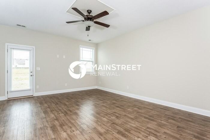 1230 Catawba Way - Photo 2 of 15