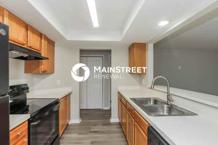 273 Cactus St Se - Photo 7 of 16