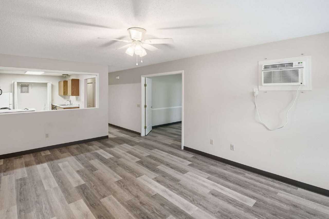 3323 Echo Dells Avenue - Photo 5 of 19