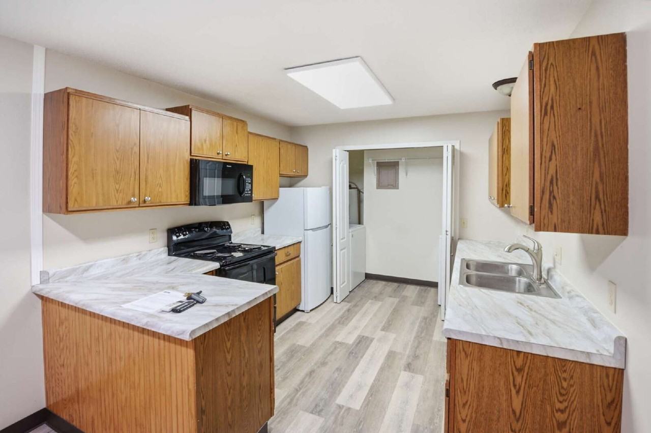 3323 Echo Dells Avenue - Photo 7 of 19