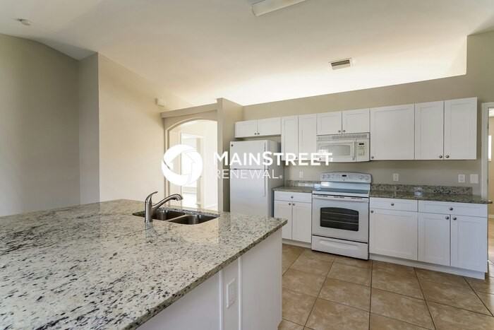 3022 Sw 11th Ct - Photo 6 of 16
