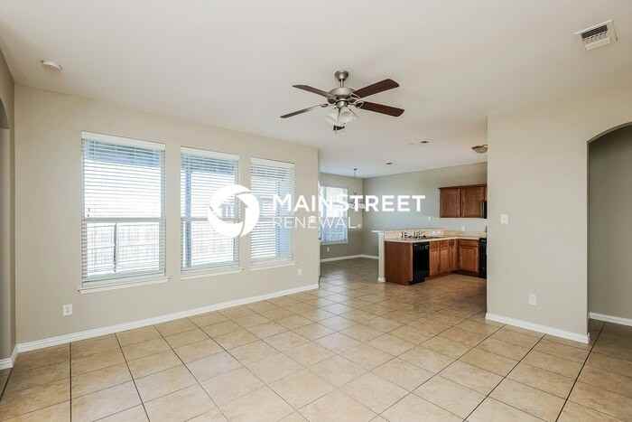 256 Edison Ln - Photo 5 of 16