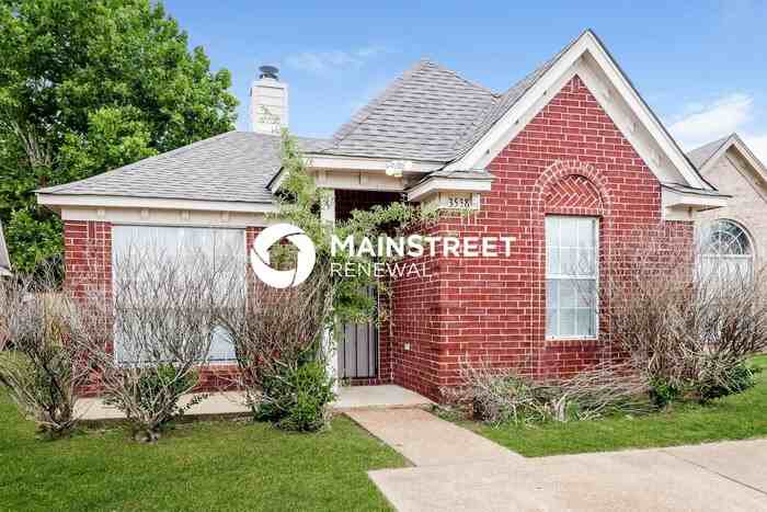 3538 E Regency Park Cir - Photo 3 of 16