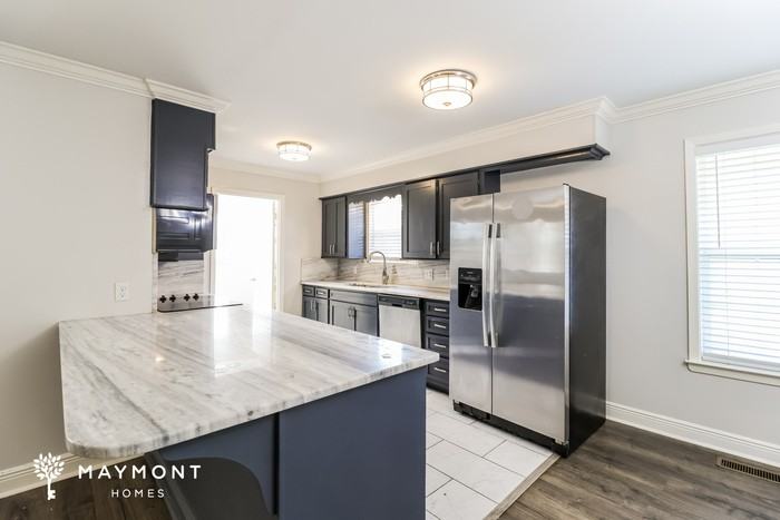 313 S Neeley St - Photo 6 of 12