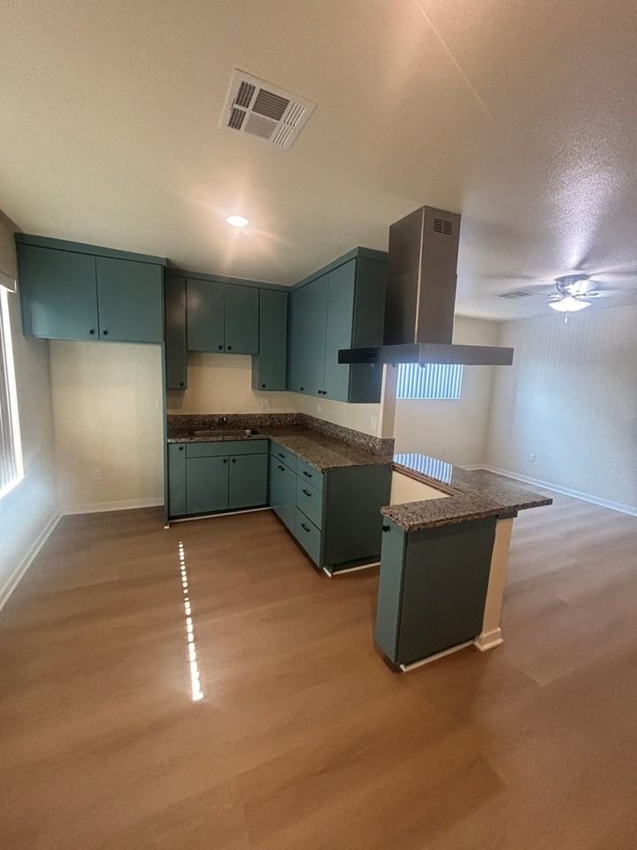 2918 Normandie Avenue #1/2 - Photo 7 of 19