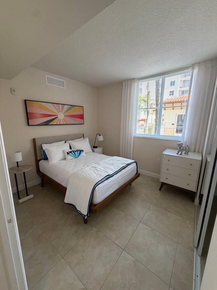 8115 Nw 54th St #24 - Photo 3 of 7