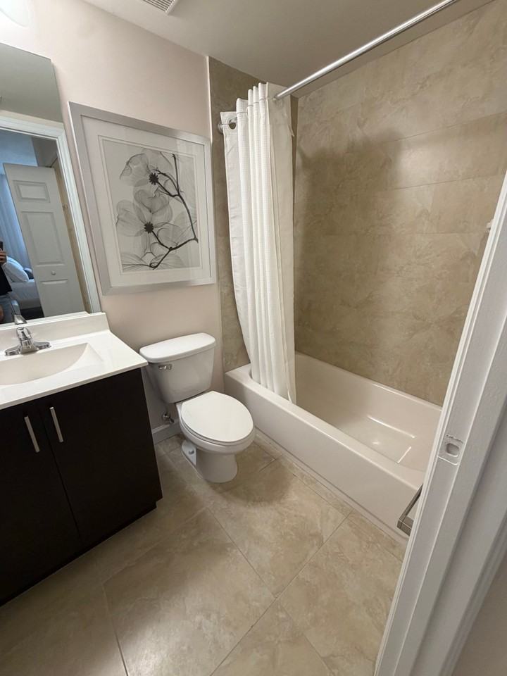 8115 Nw 54th St #24 - Photo 6 of 7