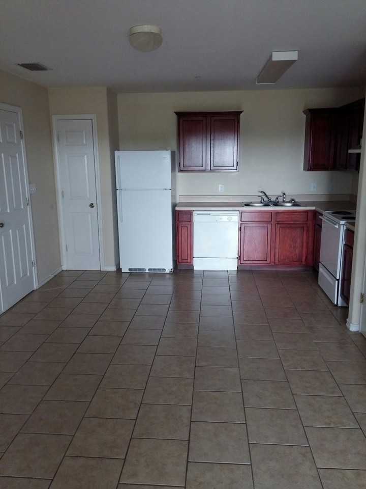 Wooldridge Apartments - Photo 2 of 23