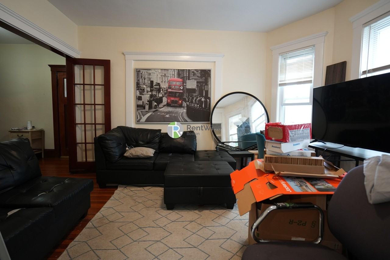 46 Tremont St #2 - Photo 2 of 18