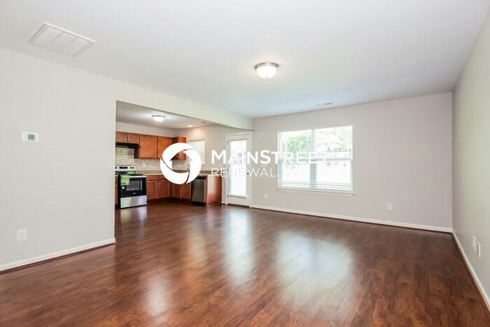 900 Cassidy Dr - Photo 3 of 16