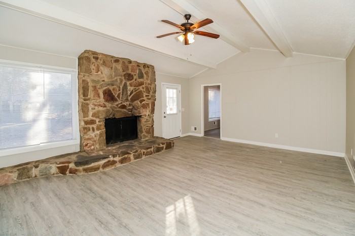 2824 Knightbridge Rd - Photo 4 of 11