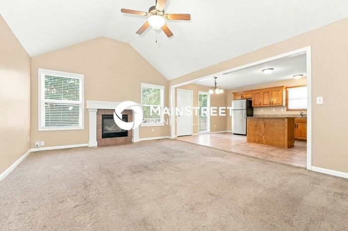 12423 E 56th St - Photo 2 of 19